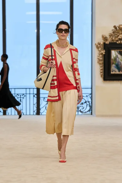 Look 47